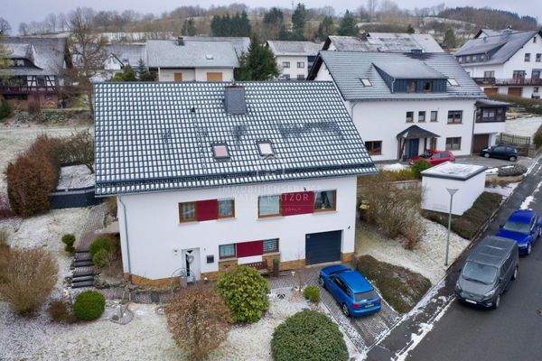 Blick Richtung Garage