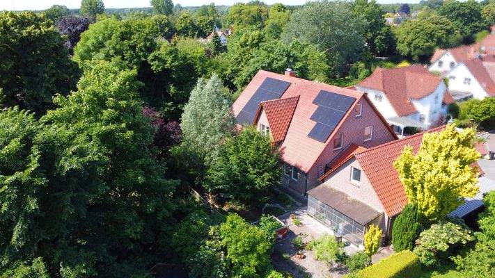 Hausansicht_oben_hinten