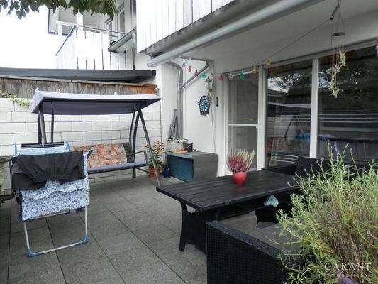 Freisitz-mit-Markise