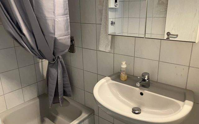 Wohnen auf Zeit Schlaitdorf zwischen Filderstadt und Tübingen Reutlingen möblierte Wohnung mieten bei urbanbnb (4).jpeg