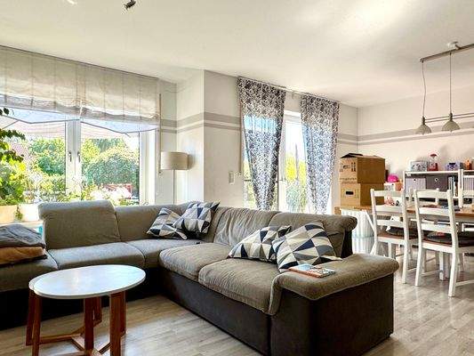 ...mit Zugang zur Terrasse