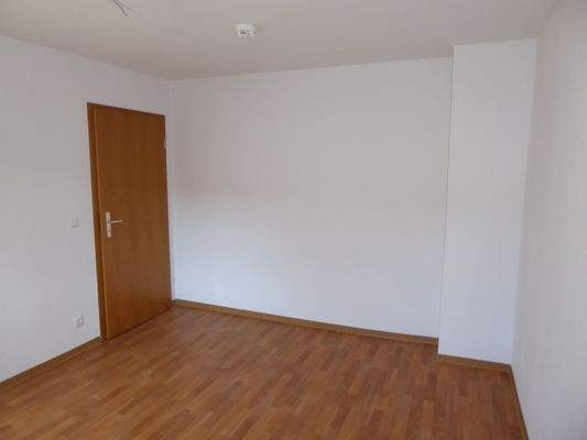 Schlafzimmer (2).JPG