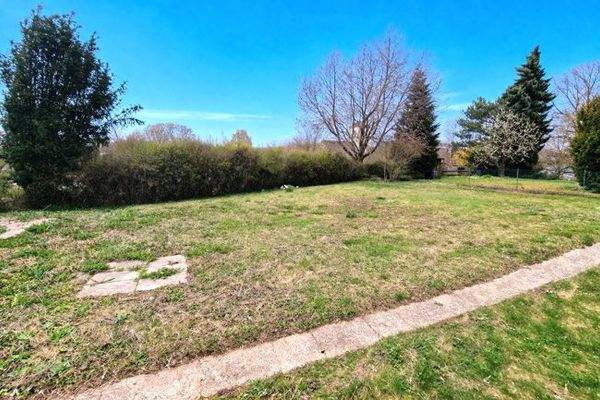 Privater Garten hinter dem Haus