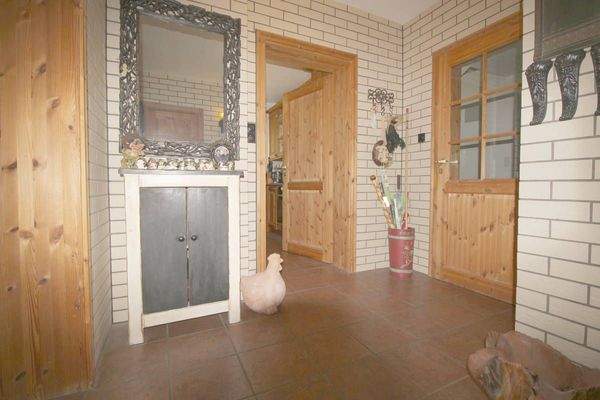 Flur Haupthaus mit Blick zur Küche