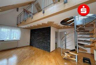 Essbereich mit Galerieblick