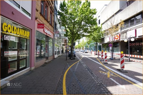 Strasse Vorderseite