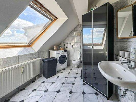 Tageslichtbad im Obergeschoss