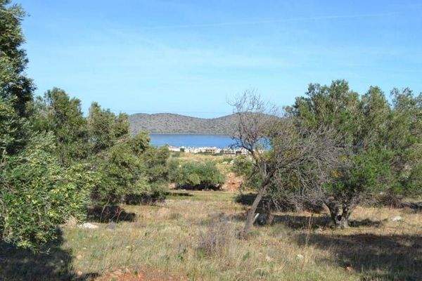 Grundstück am Meer in Touristengebiet zum Verkauf auf Kreta