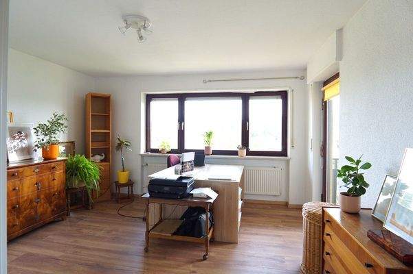 Kinderzimmer / Büro Erdgeschoss