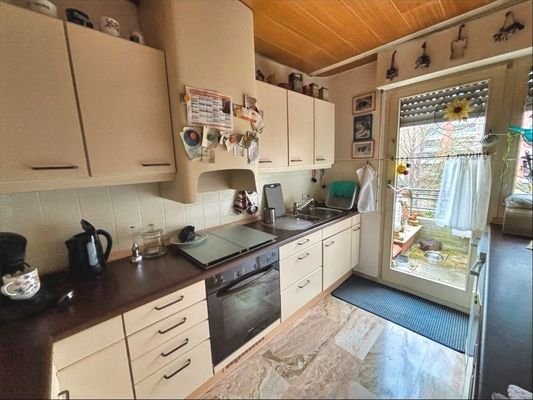 Küche Wohnung DG links
