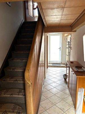 ZFH Flur mit Blick zum Hofausgang