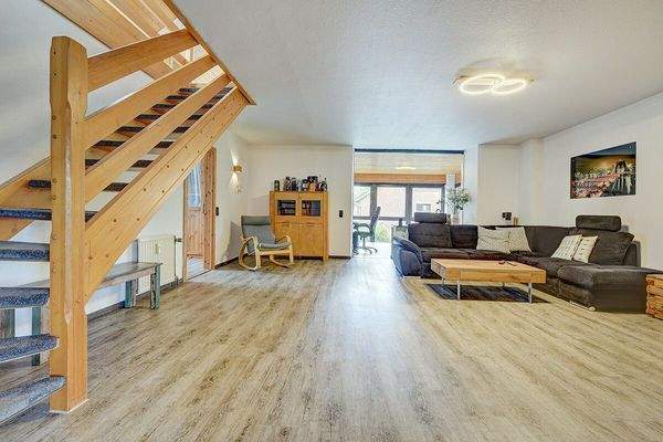 Treppenaufgang zum DG