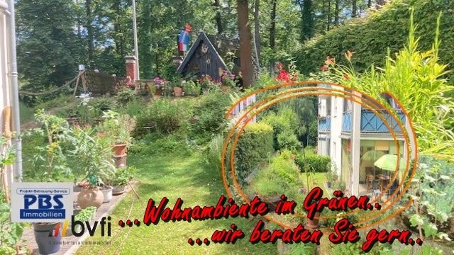 Gartenbereich zum Grundstück