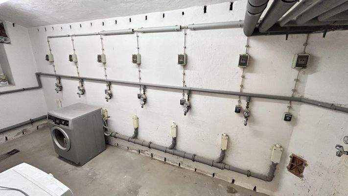 Waschmaschinenraum im Keller