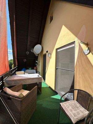 Überdachter Balkon/Loggia