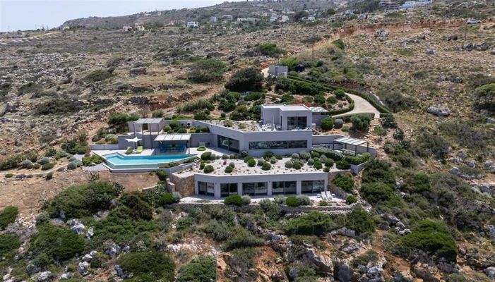 Kreta, Kokkino Chorio: Traumvilla mit makelloser Aussicht mit einer privaten Bucht zu verkaufen