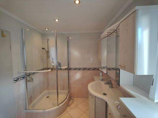 Badezimmer 1. Obergeschoss