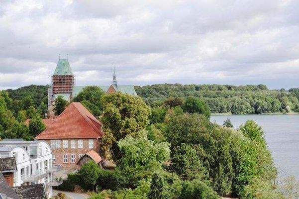 Blick zum malerischen Dom