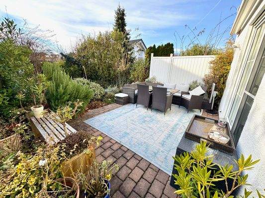 B4 Terrasse Bild 1.jpg