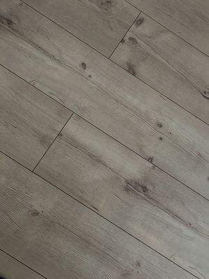 Laminat übernahmefähig