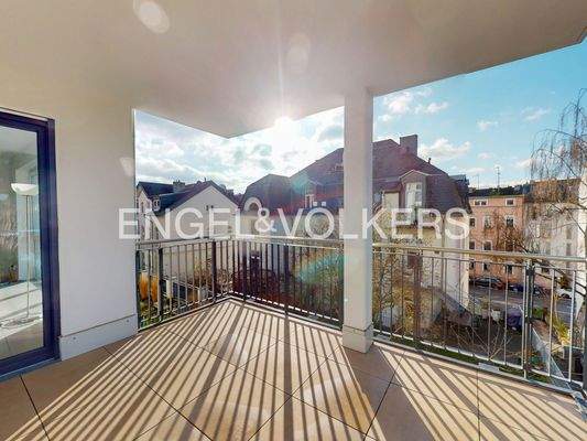 Sonnenverwöhnter Balkon