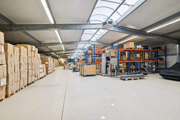 Lagerhalle