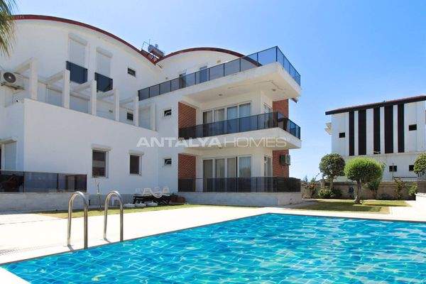 Furnished Apartment with Pool in Belek Antalya