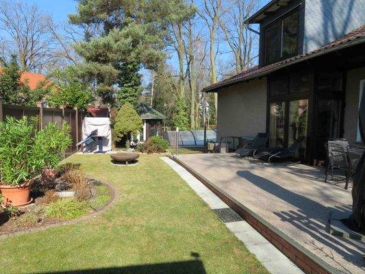 Terrasse - Garten.JPG