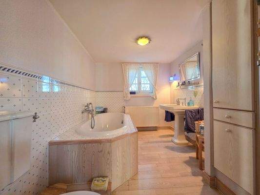 Badezimmer Erdgeschoss