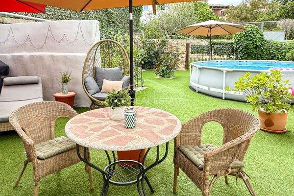 Weitere Sitzfläche im Garten