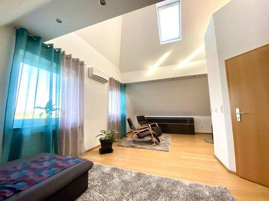 Kinderzimmer/ teilbar in 2 Zimmer