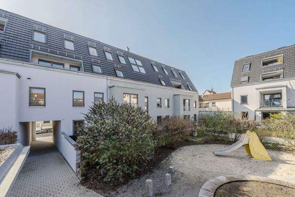 Privater Spielplatz für Ihre Kinder