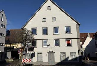 Wohn- und Geschäftshaus