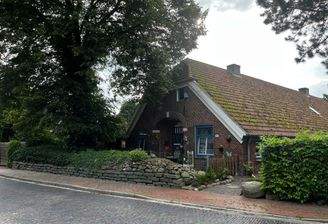 Seitliche Strassenansicht