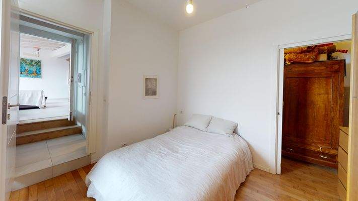 NC-052-43-Bedroom.jpg