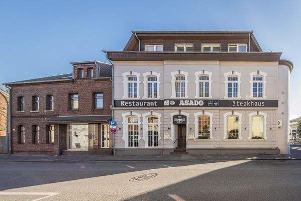 Steakhaus und Beerdigungsinstitut