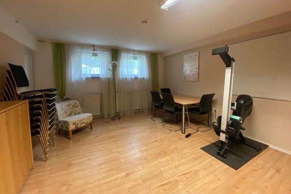 Arbeitszimmer im Untergeschoß