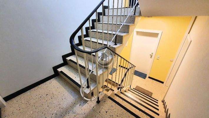 Treppenhaus - Bild 5 - Haus 1