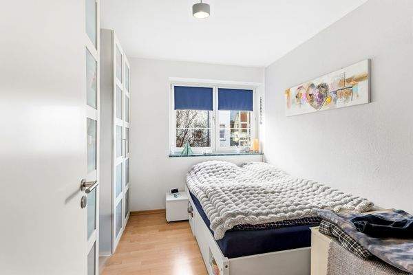 1.OG Recht Schlafzimmer 