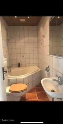 Badezimmer + WC