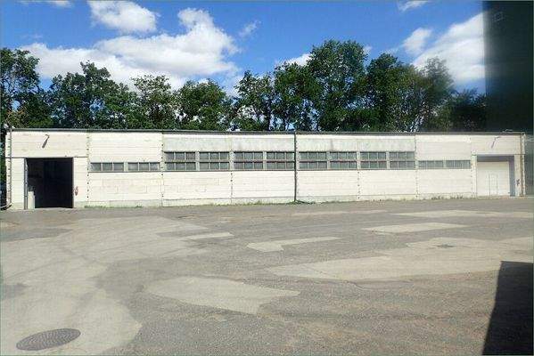 Gebäude 1 (Lagerhalle)