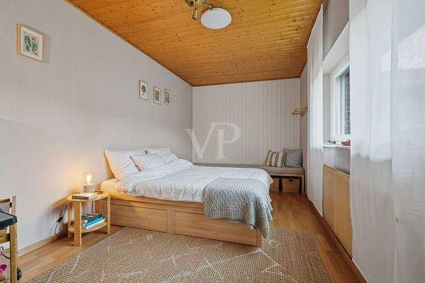 Schlafzimmer I_KI möbiliert