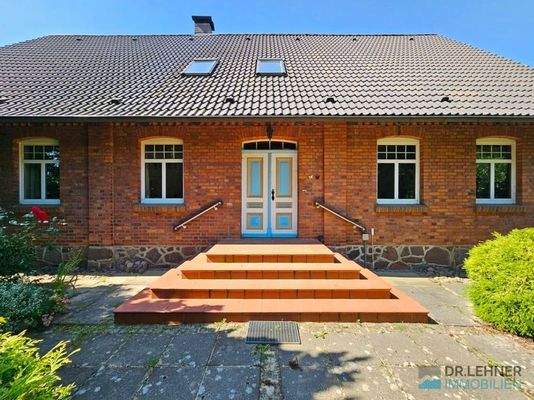 Liebevoll saniertes altes Bauernhaus