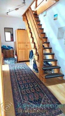 die Diele mit Aufgang zum DG