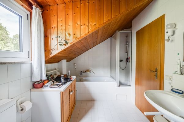 Badezimmer Haus B