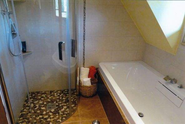 OG - Bad Teilansicht