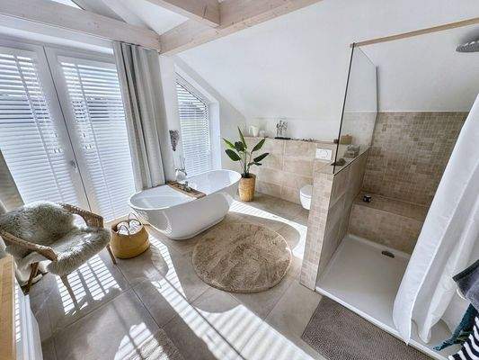 OG Badezimmer Ansicht 2