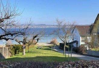 Nur 200m entfernt Blick auf den wunderschönen See