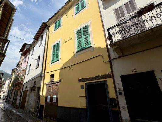 IM904-42 TERRA ITALIA IMMOBILIEN_TERRA ITALIA IMMO