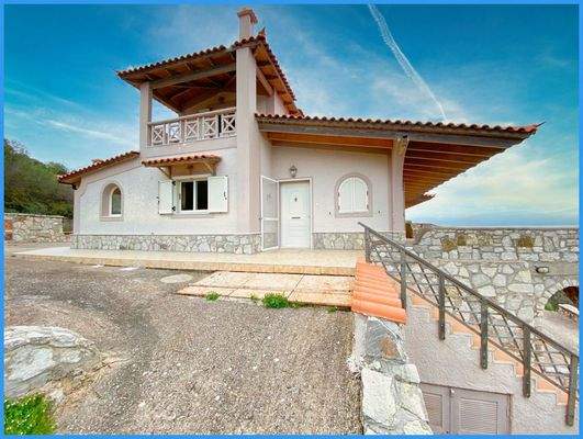 f12e34ba84524b909728cafa576a9339-original